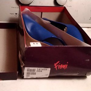 Fioni Blue Kitten Heel Slingback Pumps Size 13m